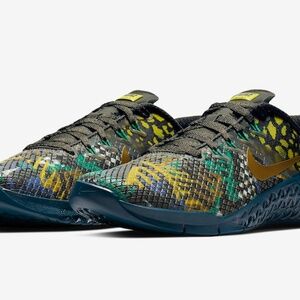 Nike Metcon 4 XD CrossFit Shoes Sequoia/Desert Moss BV1636 300 Men's Size 10.5